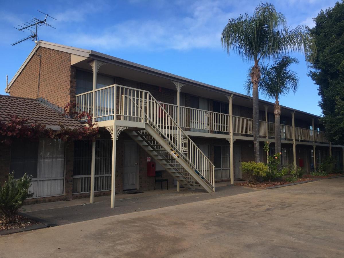 Darling Junction Motor Inn Wentworth Εξωτερικό φωτογραφία
