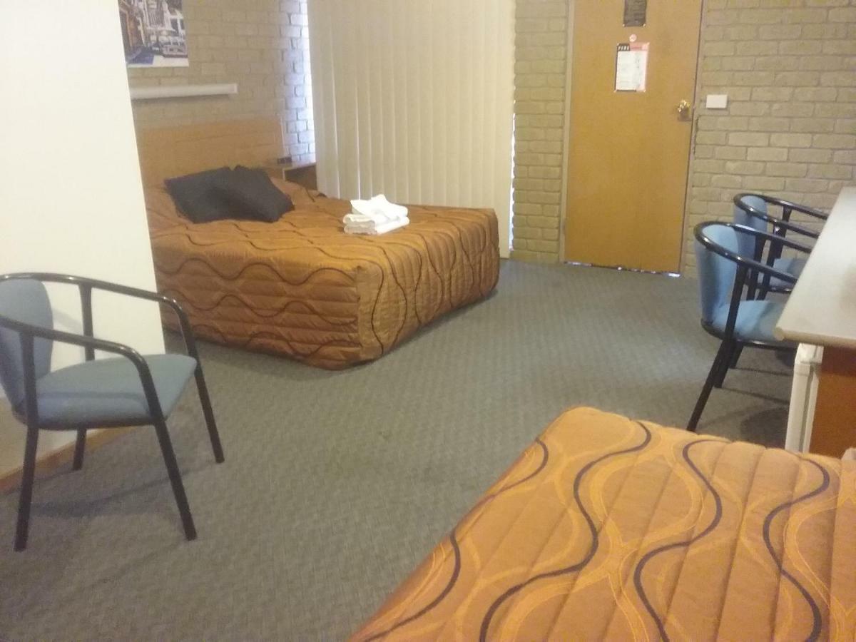 Darling Junction Motor Inn Wentworth Εξωτερικό φωτογραφία